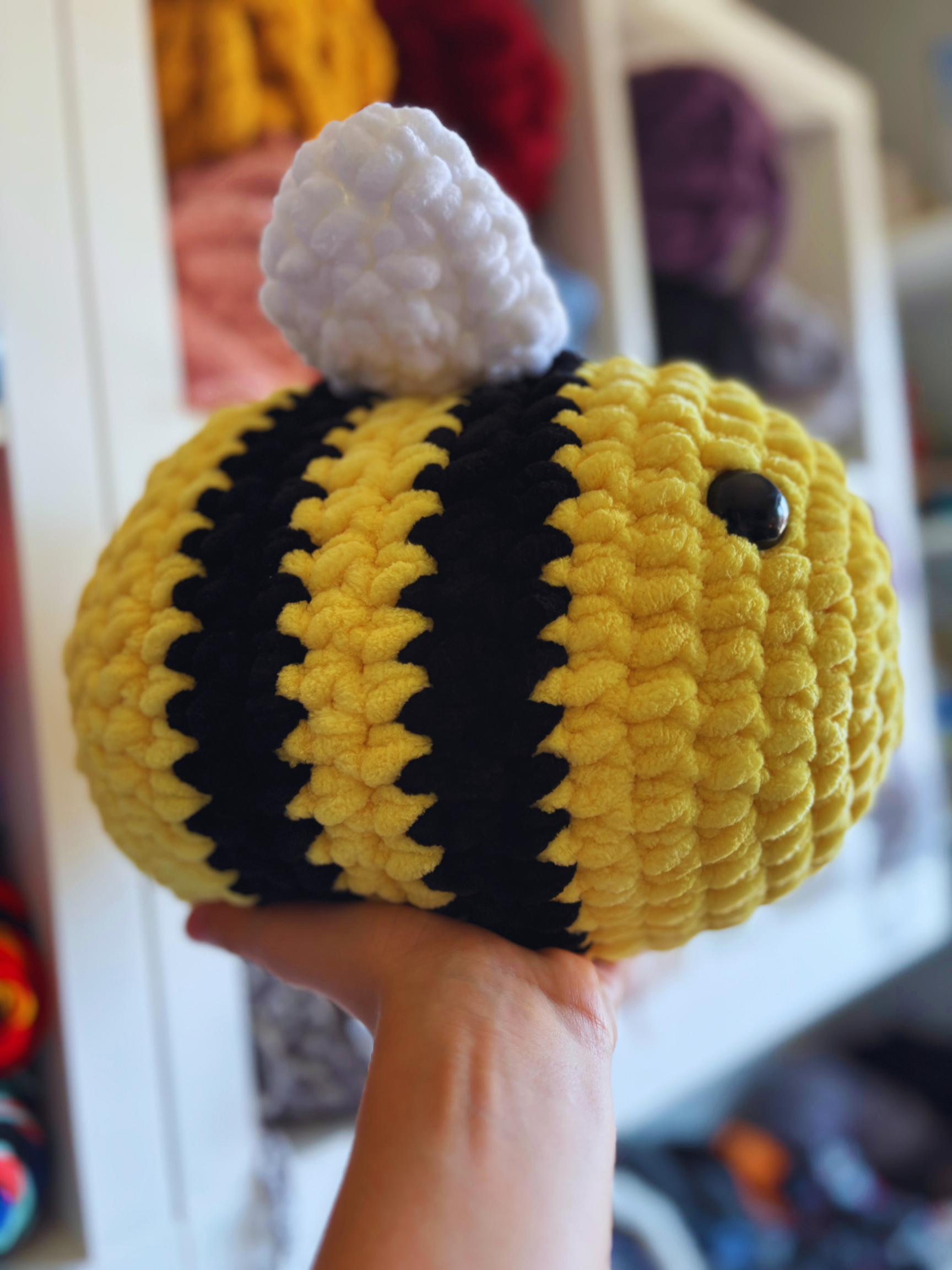 Jumbo Bee